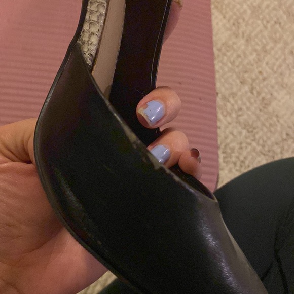 Mossimo pointy toe heels with snake detail - Picture 6 of 11